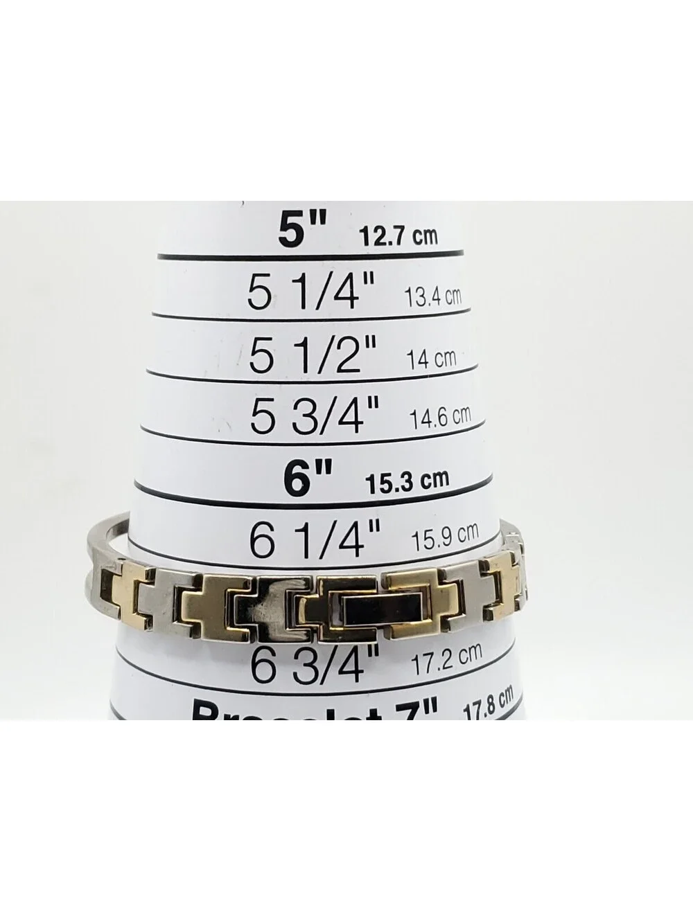 Geneva Platinum Quartz Womens Watch New Battery Two-Tone Gold Tone Dial 21mm